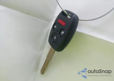 2012 Honda Accord 3.5 Ex-L из США, поврежденный, VIN 1HGCP3F8XCA002538